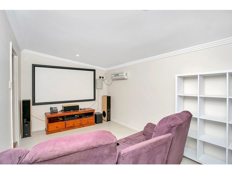 105 Jensen Street, Whitfield QLD 4870