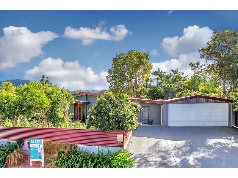 105 Jensen Street, Whitfield QLD 4870