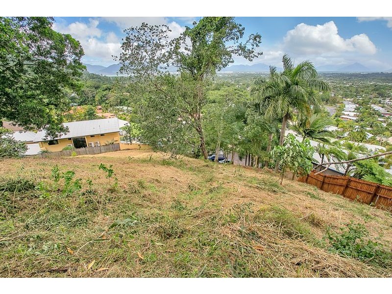 6 Knott Court, Whitfield QLD 4870