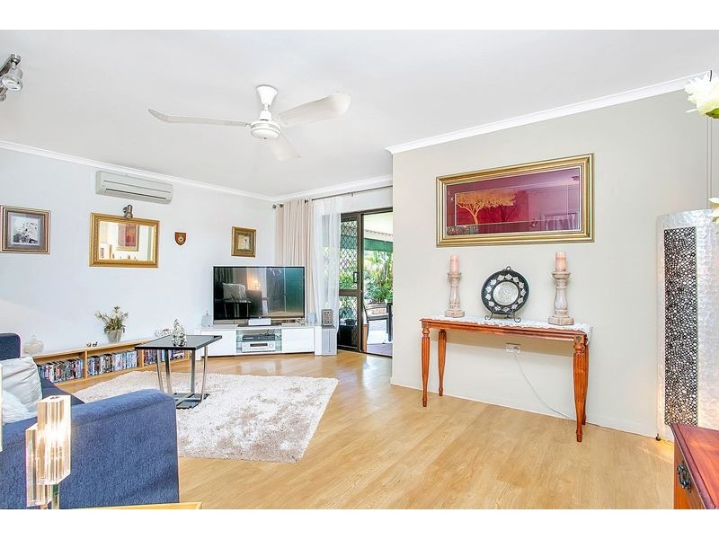 22-24 Impey Street, Caravonica QLD 4878