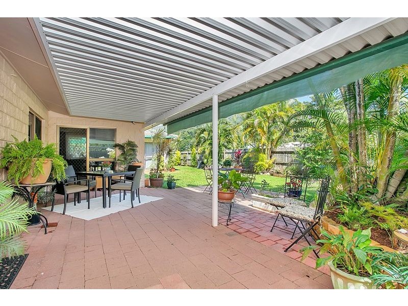 22-24 Impey Street, Caravonica QLD 4878