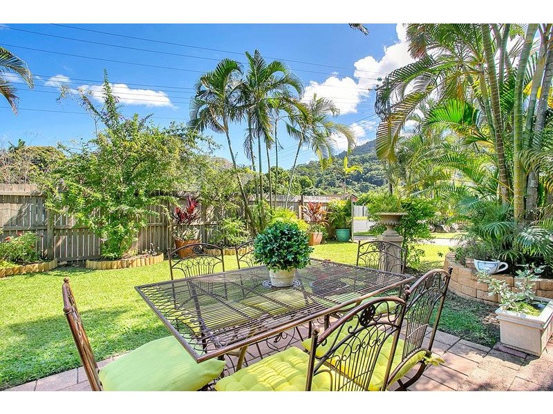 22-24 Impey Street, Caravonica QLD 4878
