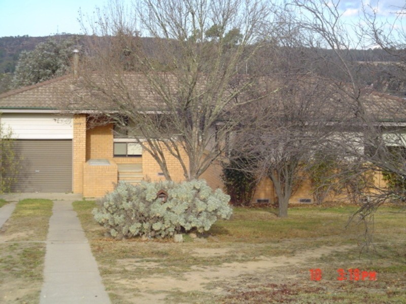 52 Chusan Street, Bombala NSW 2632