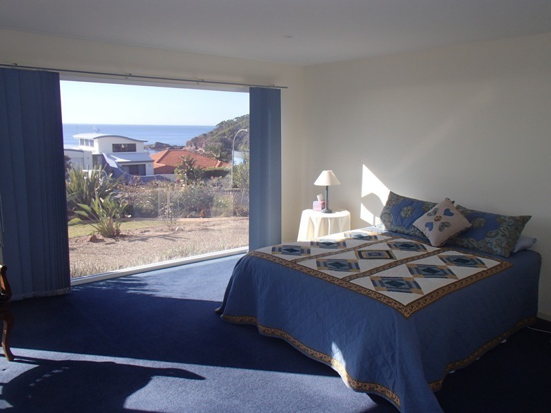 2 Nichole Court, Tura Beach NSW 2548