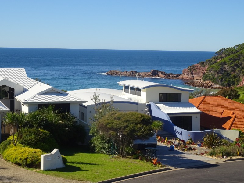 2 Nichole Court, Tura Beach NSW 2548