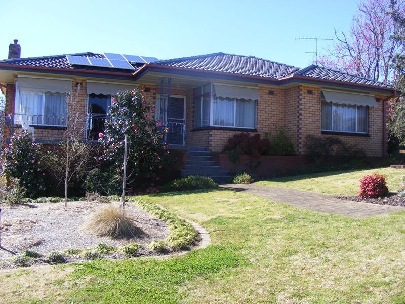 18 Glebe AVENUE, Bega NSW 2550