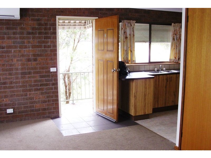 2/20 Gordon St, Bega NSW 2550