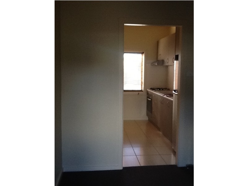 2/142  Vale Street, Cooma NSW 2630