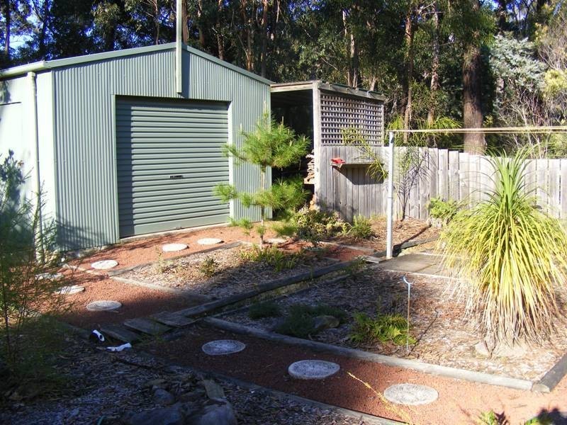 16 Timber Close, Kalaru NSW 2550