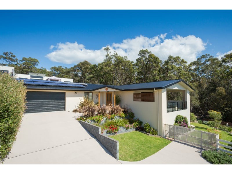 54B The Dress Circle, Tura Beach NSW 2548