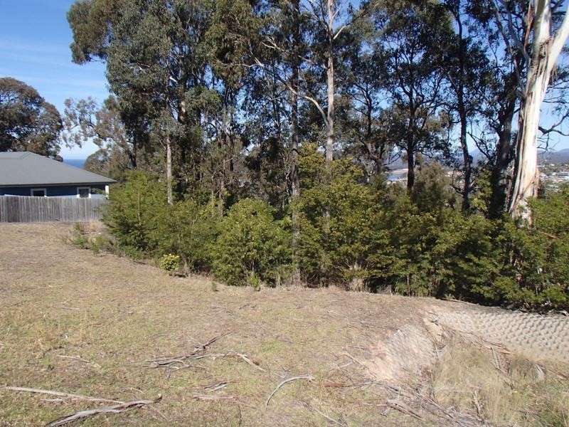 22 Camilla Court, Merimbula NSW 2548