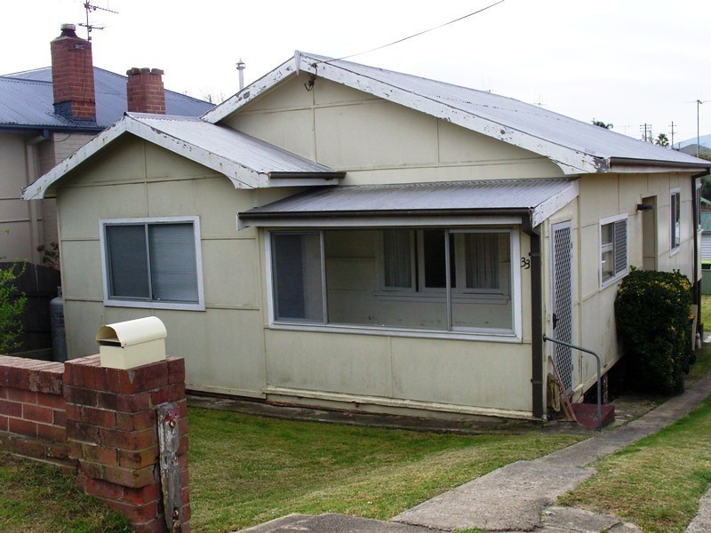33 Carp St, Bega NSW 2550