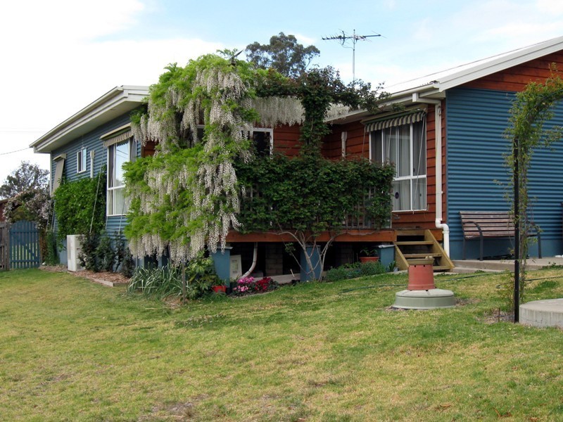 10-12 Clarke Street, Wolumla NSW 2550