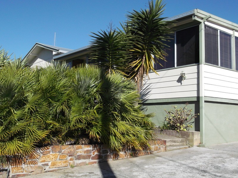 5  Phillips Street, Eden NSW 2551