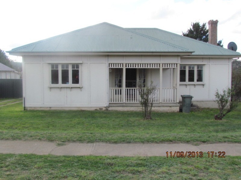 205 Maybe St, Bombala NSW 2632