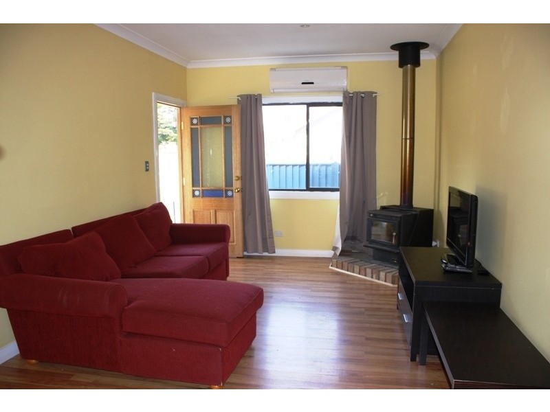 14 Mary Street, Berridale NSW 2628