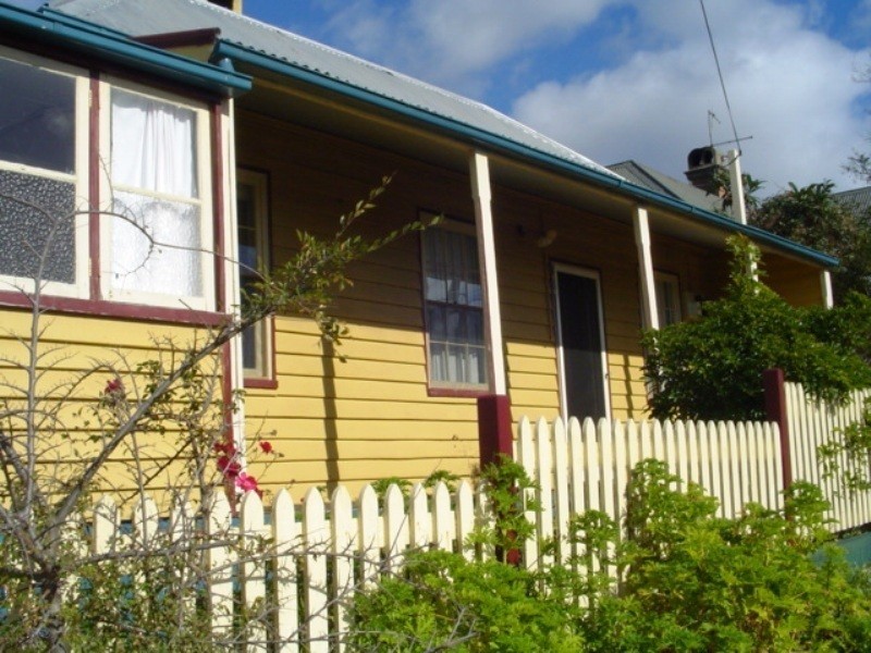20  Bega St, Bega NSW 2550