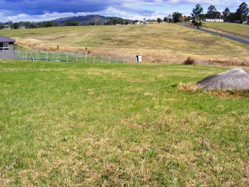 67 Glen Mia Drive, Bega NSW 2550