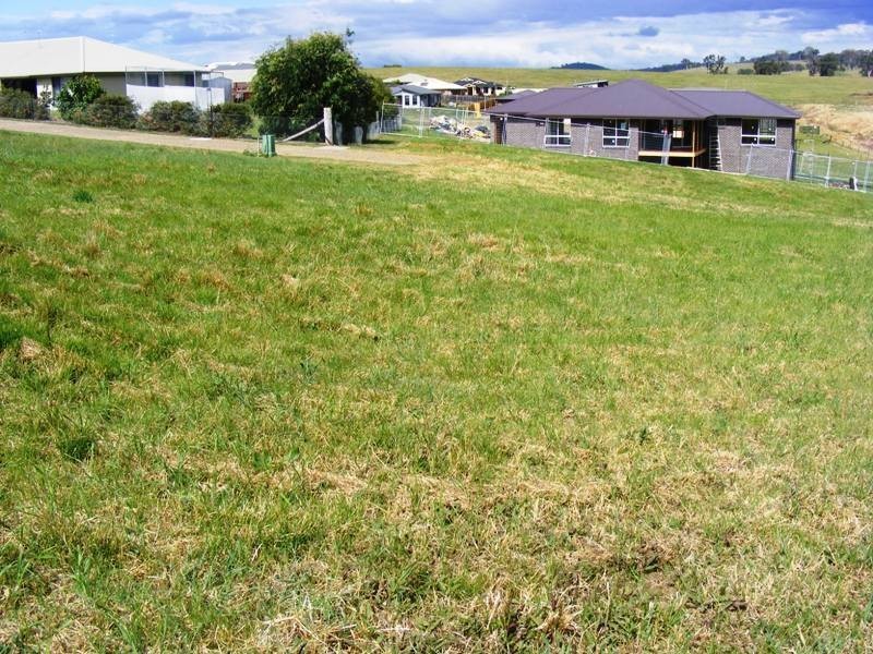 67 Glen Mia Drive, Bega NSW 2550