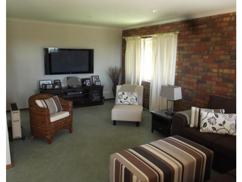 40 Chapman Street, Cooma NSW 2630