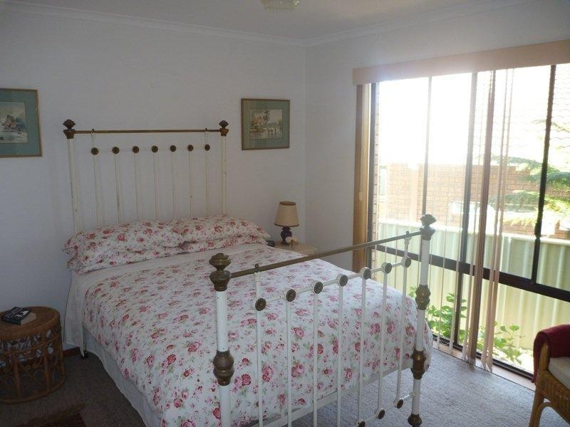 6 Telopea Crescent, Tura Beach NSW 2548