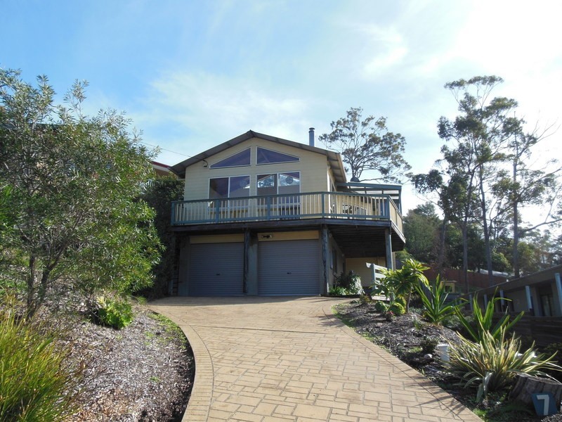 7 Sapphire Crescent, Merimbula NSW 2548