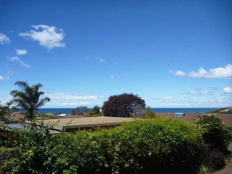 77 Pacific Way, Tura Beach NSW 2548