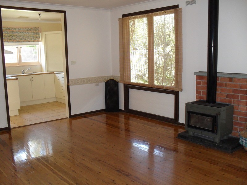 6 Botany Street, Eden NSW 2551