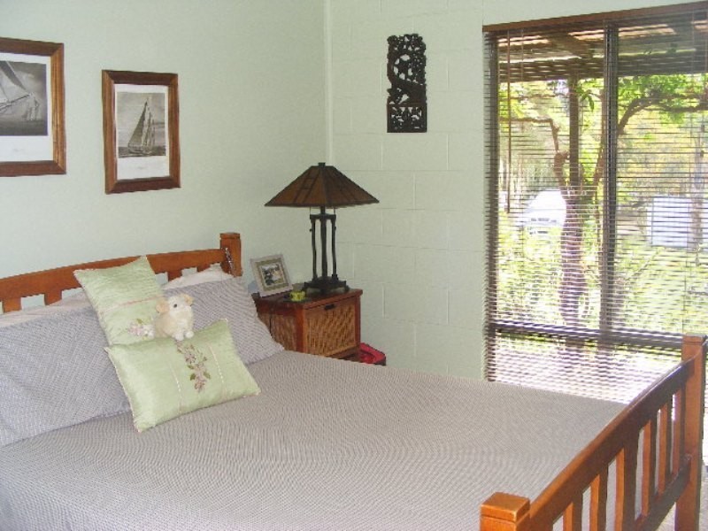 27 Boggy Creek, Millingandi NSW 2549