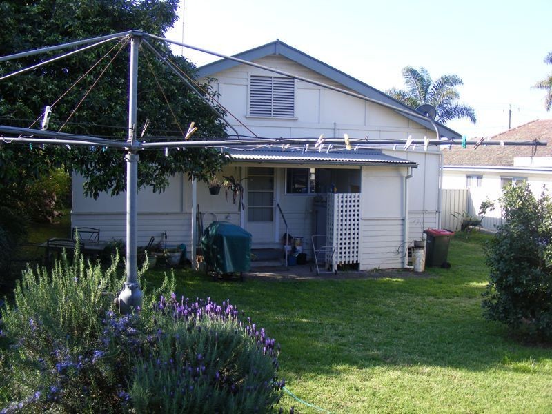 62 Upper Street, Bega NSW 2550
