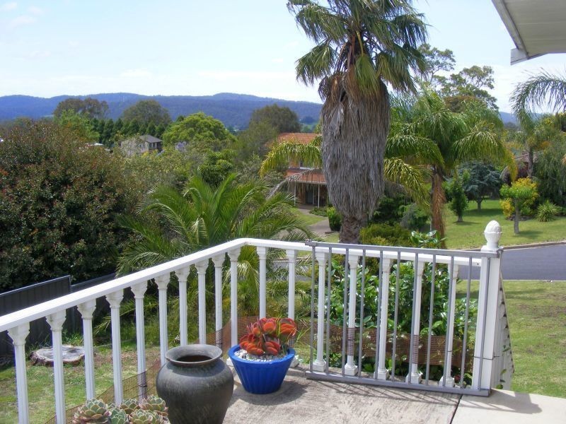 1 Goldberg Place, Bega NSW 2550