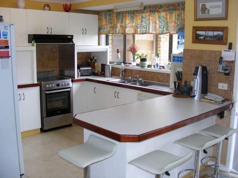 11 Thompson Drive, Tathra NSW 2550