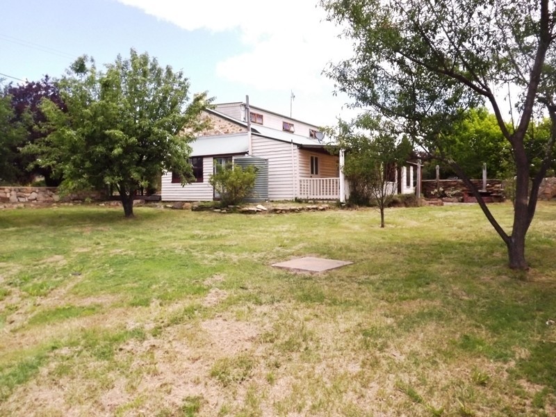 5 Cooma Street, Numeralla NSW 2630