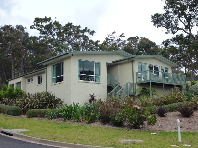 13 Dolphin Cove Drive, Tura Beach NSW 2548