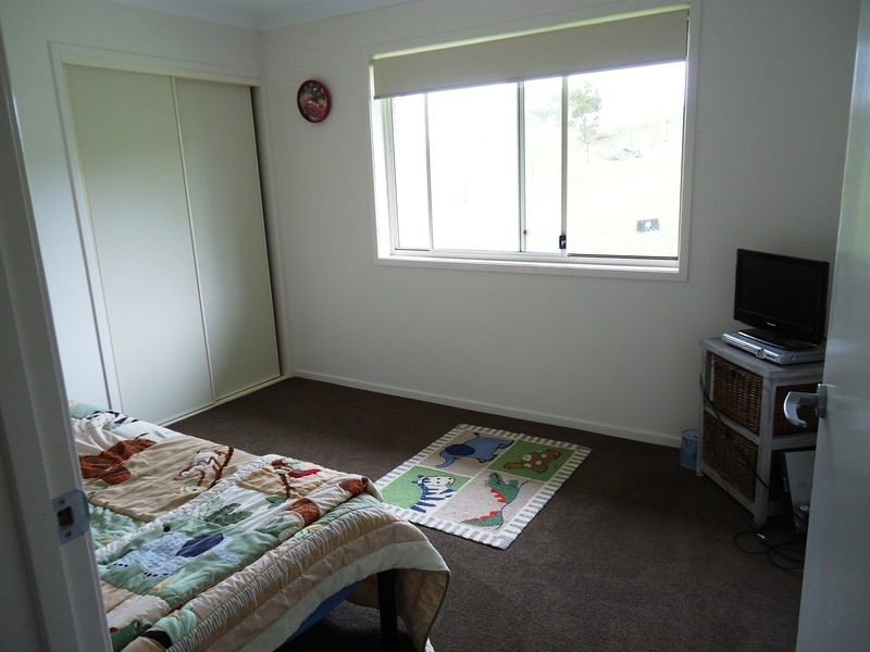 70 Glen Mia, Bega NSW 2550