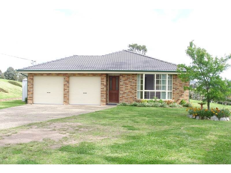 24 Max Slater Drive, Bega NSW 2550