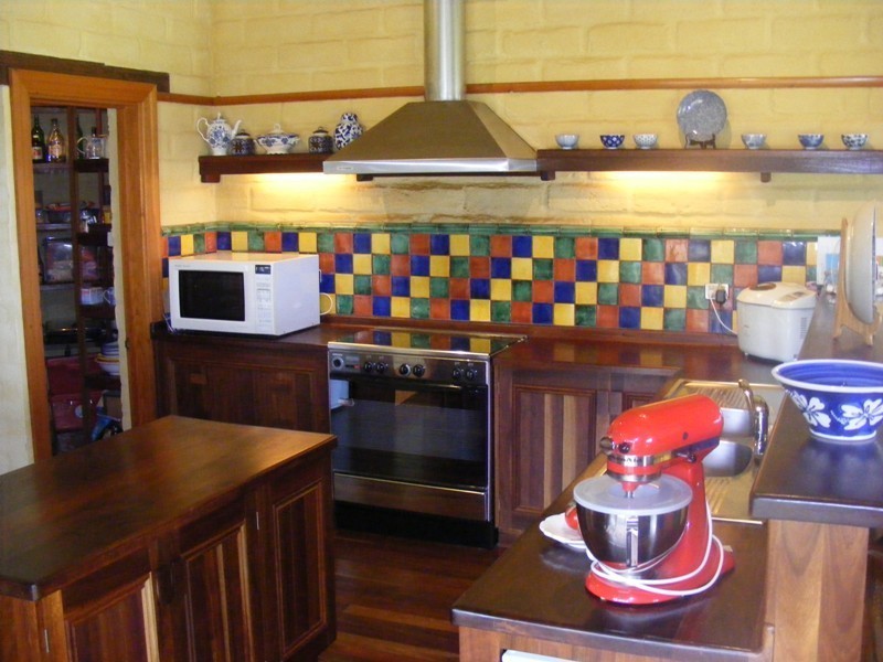 77 Mountview Close, Bega NSW 2550