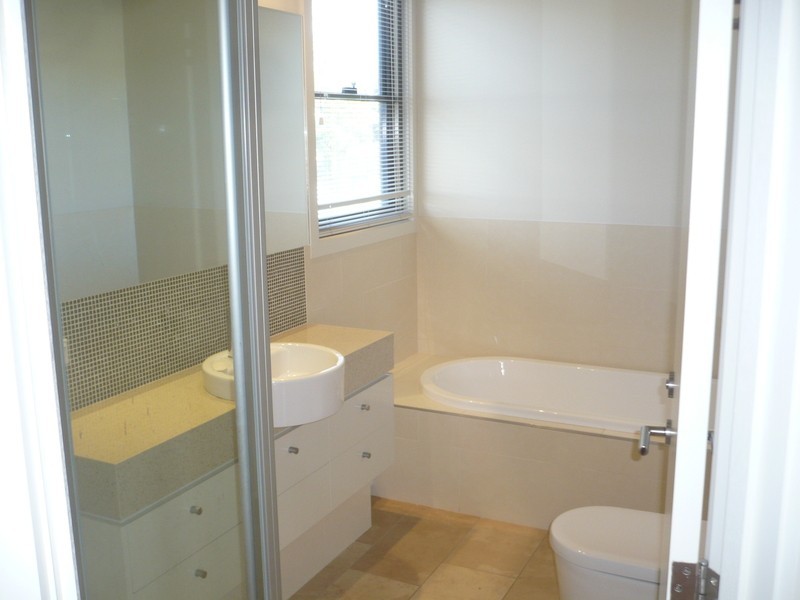 2/26 Ocean Drive, Merimbula NSW 2548