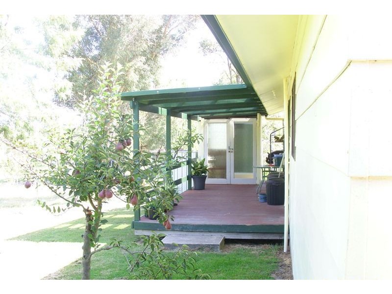 1047 Princes  Highway, Frogs Hollow NSW 2550