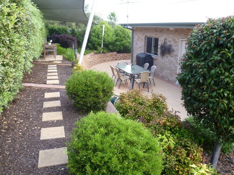 15 Camilla Court, Mirador NSW 2548