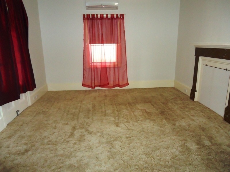 92 Parker St, Bega NSW 2550