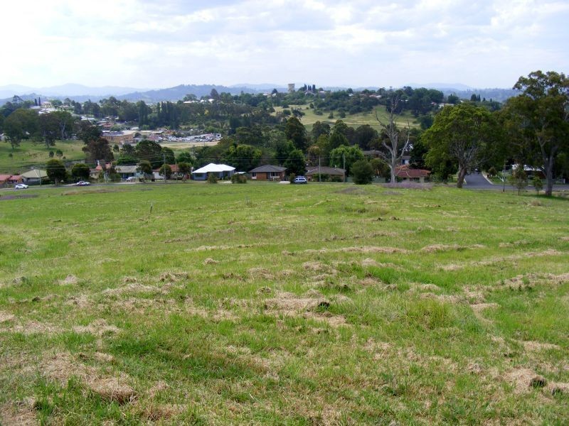 6 Bridle Place, Bega NSW 2550