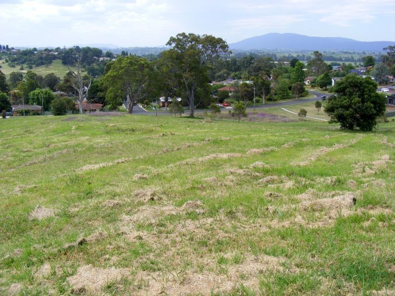 6 Bridle Place, Bega NSW 2550