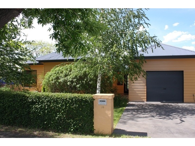 10 Wangie St, Cooma NSW 2630