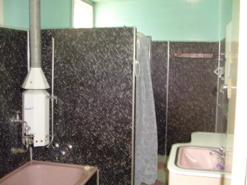 227 Newtown Rd, Bega NSW 2550