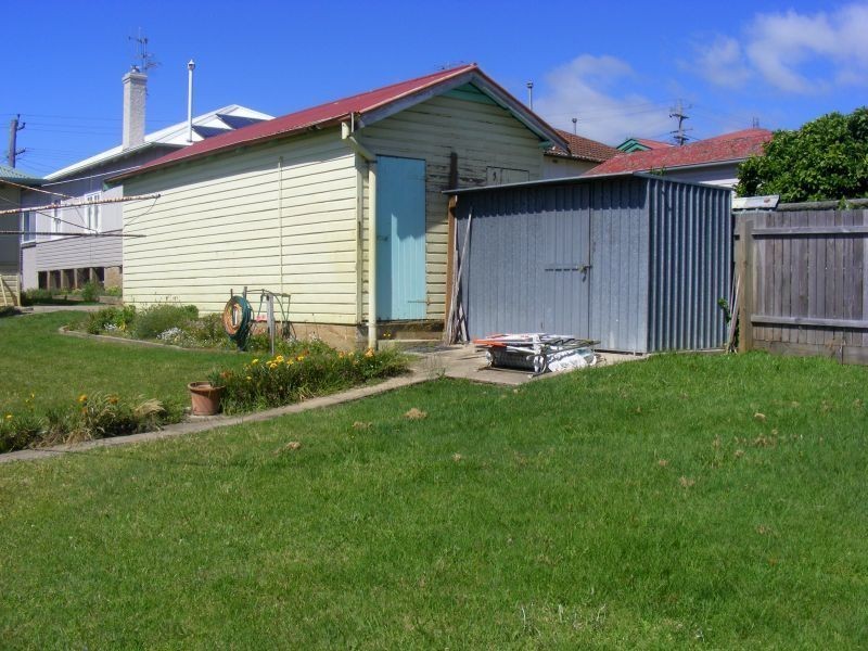 5 Bega Street, Bega NSW 2550