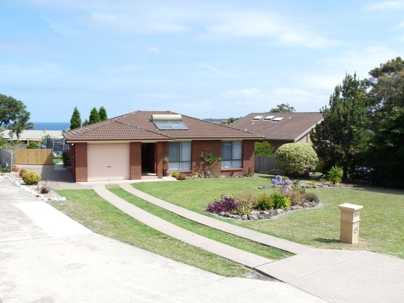 12 Hakea Place, Tura Beach NSW 2548
