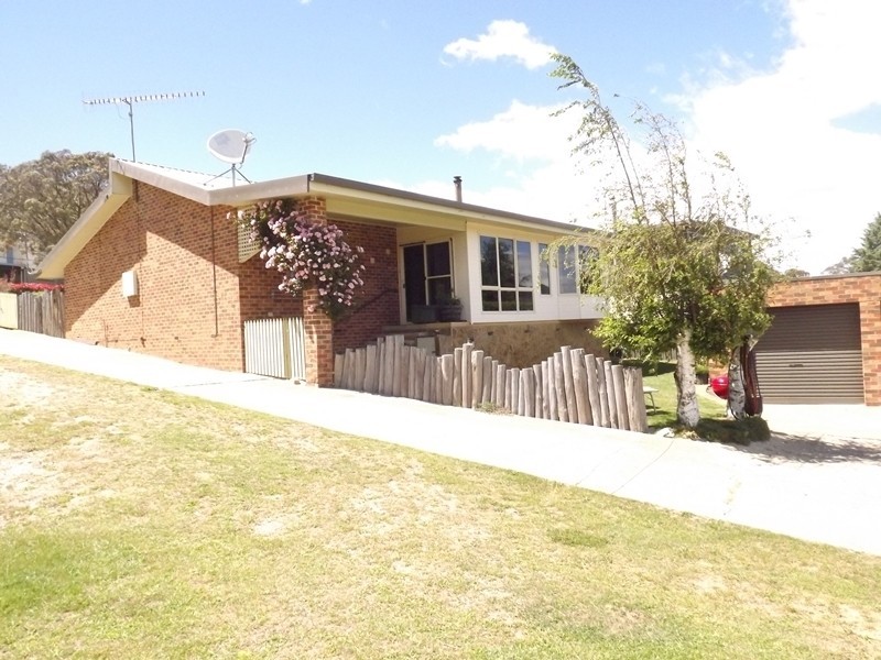 24 Illawong Road Anglers Reach, Eucumbene NSW 2628