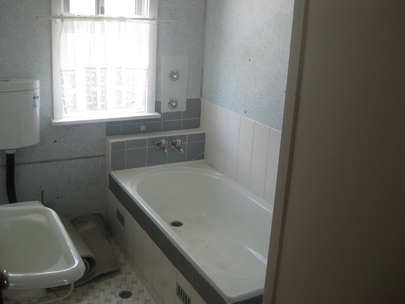 3  Adams Avenue, Cooma NSW 2630