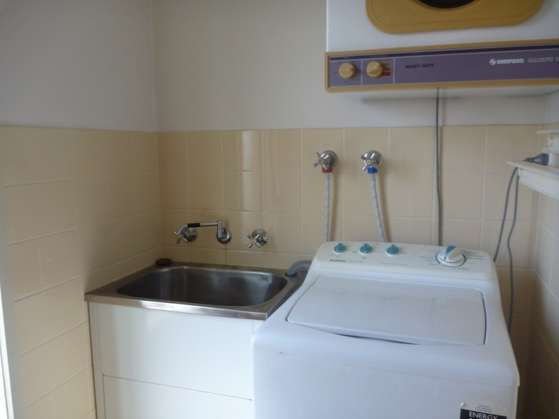 2/4 Cameron, Merimbula NSW 2548